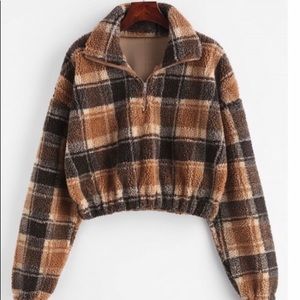 Crop faux fur sweatshirt